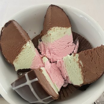 Barolo Cafe - Supmoni with chocolate shell, so yummy! - Italian Near Me - Tustin, California