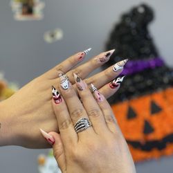 Love Nail Spa