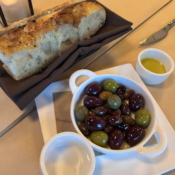 a Cena Ristorante - Bread and olives - Italian Near Me - Portland, Oregon