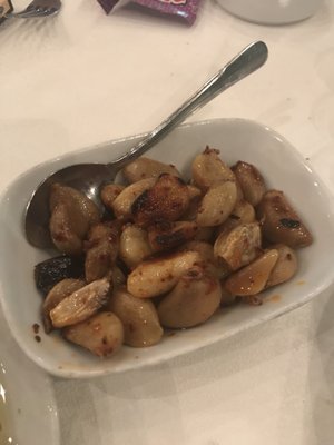 Hilmi Restaurant Balık Pazarı by null