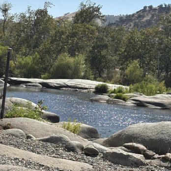 Rio Sierra River Resort - Resorts Near Me - Three Rivers, California