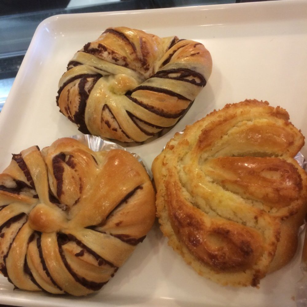 Kee Wah Bakery - Dublin - Two red bean pastries and a coconut bun shaped like a butterfly. - Bakeries Near Me - Dublin, California Kee Wah Bakery - Dublin - Two red bean pastries and a coconut bun shaped like a butterfly. - Bakeries Near Me - Dublin, California