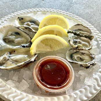 Quality Seafood - Fresh shucked oysters - Seafood Markets Near Me - Redondo Beach, California