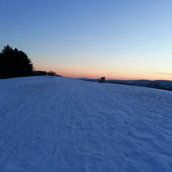 The Wildflower - Sunset atop of sledding hill - Bed & Breakfast Near Me - Lyndon, Vermont The Wildflower - Sunset atop of sledding hill - Bed & Breakfast Near Me - Lyndon, Vermont