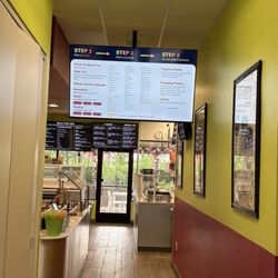 Duke's Southwest Grill & Creamery