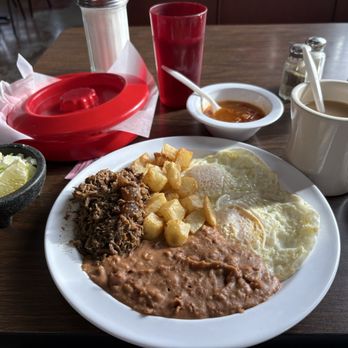 La Barranca - Huevos rancheros with Barbacoa salsa on the side - Mexican Near Me - San Antonio, Texas