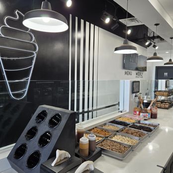 Crispy Cones - Ice Cream & Frozen Yogurt Near Me - Edison, New Jersey