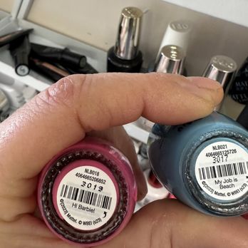 Bel Air Nail Lounge - Nail Salons Near Me - Los Angeles, California