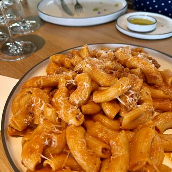 Robert Mondavi Winery - Amatriciano w/Guanciale - Wineries Near Me - Oakville, California Robert Mondavi Winery - Amatriciano w/Guanciale - Wineries Near Me - Oakville, California