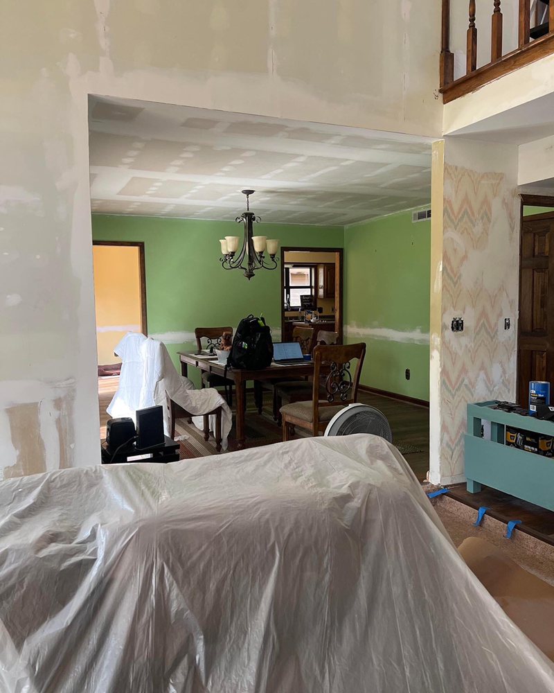 Slide of I&G Painting and Construction