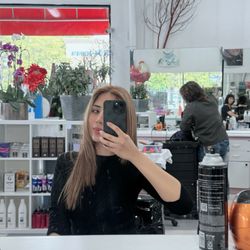 V S Hair Salon - I highly recommend this hair salon the staff are very friendly, and they do an amazing job with hair coloring.