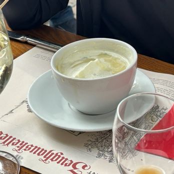 Zeughauskeller - Soup - Swiss Food Near Me - Zürich, ZH Zeughauskeller - Soup - Swiss Food Near Me - Zürich, ZH