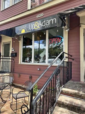 Up&Adam Eatz by null