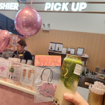 Te'Amo Boba Bar - Pick up counter - Bubble Tea Near Me - Chicago, Illinois