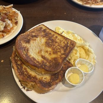 Buffalo Cafe - The Stumptown Special - American Near Me - Whitefish, Montana