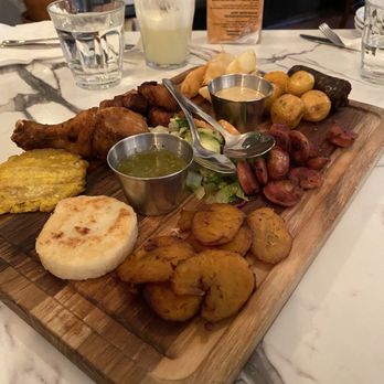 La Chiva - La Chiva Picada, not sure about what you might like, try this platter with all kinda of delish choices and 2 dipping sauces - Colombian Near Me - Denver, Colorado
