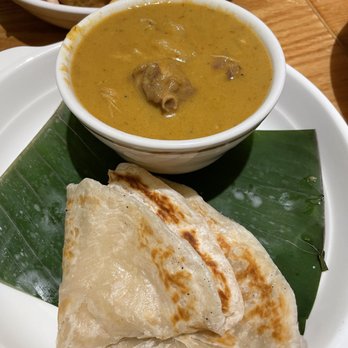 Like Cafe - Roti - the curry is a bit watered down - Breakfast & Brunch Near Me - Brooklyn, New York