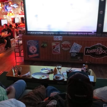Barney's Beanery - One of two couches and tables facing two big screen TVs located in the back near the restrooms - Breakfast & Brunch Near Me - Burbank, California