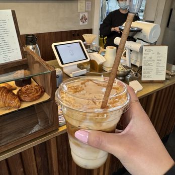 Mandarin Coffee Stand - Coffee & Tea Near Me - Pasadena, California