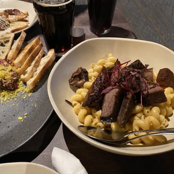 Westward Social - Mac and cheese - Cocktail Bars Near Me - Big Sky, Montana Westward Social - Mac and cheese - Cocktail Bars Near Me - Big Sky, Montana