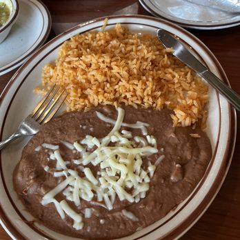 El Camino Real - Rice and Beans - Mexican Near Me - Wixom, Michigan El Camino Real - Rice and Beans - Mexican Near Me - Wixom, Michigan