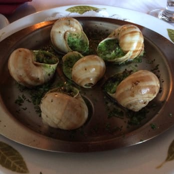 Le Petit Bistro - French Near Me - Mountain View, California