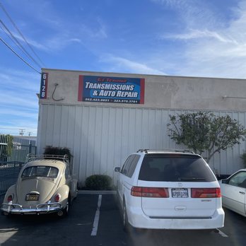 El Texano Auto Repair - Parking lot area - Auto Repair Near Me - Long Beach, California El Texano Auto Repair - Parking lot area - Auto Repair Near Me - Long Beach, California
