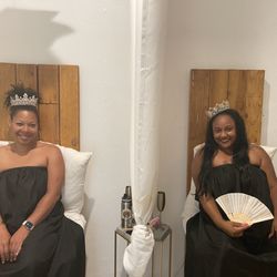 The Honey Throne - Girls Spa Day! Celebrating beauty and the blessings of Motherhood! Friendships and Black women living in their Power!