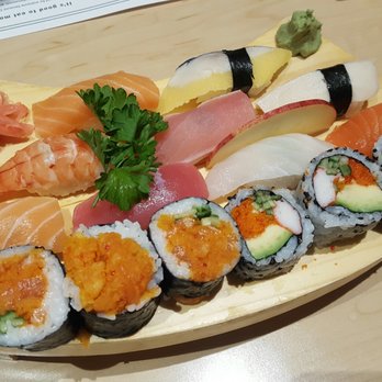 Mi Ne Sushi - Sushi lunch combo B - Sushi Bars Near Me - Aurora, Ontario