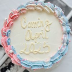 Fratelli's Pastry Shop - Gender reveal cake