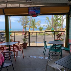 El 25 - Outdoor seating