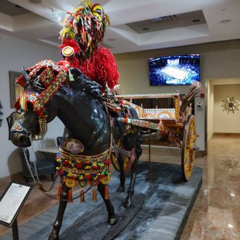 Magna Restaurant - Typical Sicilian cart - Italian Near Me - Flushing, New York