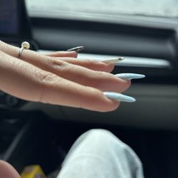 Elegant 7 Nails Spa - The drill work is perfect! love that they are thin and not bulky or bumpy ! :)
