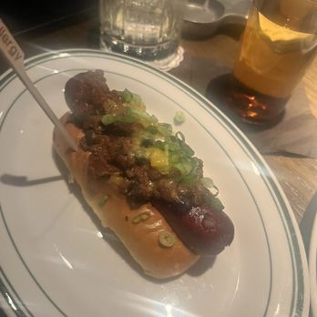 Gus' Sip & Dip - Wagyu Chili Cheese Dog - Pubs Near Me - Chicago, Illinois