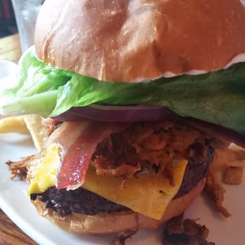 Devils Backbone Brewing Company - Summit burger - burger with pulled pork. I wanted more bbq sauce but I was tastey ! - American Near Me - Roseland, Virginia Devils Backbone Brewing Company - Summit burger - burger with pulled pork. I wanted more bbq sauce but I was tastey ! - American Near Me - Roseland, Virginia