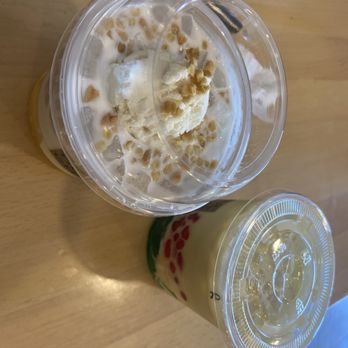 Dulche - Coconut smash and corn pandan Che - Desserts Near Me - Garden Grove, California