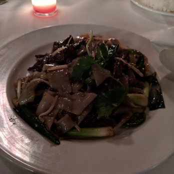 Le Colonial - "Rice noodle" (Pad See Eiw) - Vietnamese Near Me - Chicago, Illinois