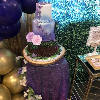 Cakes By Roslynn - Wedding Planning Near Me