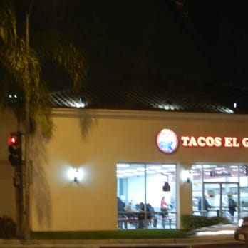 Tacos Gavilan - Tacos El Gavilan view from East facing Northwest corner of Paramount and Florence. - Mexican Near Me - Downey, California Tacos Gavilan - Tacos El Gavilan view from East facing Northwest corner of Paramount and Florence. - Mexican Near Me - Downey, California