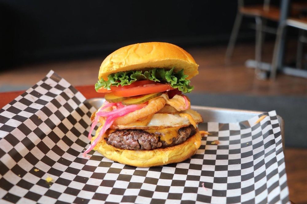 TOP GUN BURGERS 768 Photos & 189 Reviews 251 Augusta Avenue