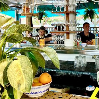HAI HAI - The tropics - Vietnamese Near Me - Minneapolis, Minnesota