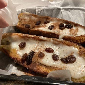 Los Cheros Pupuseria 2 - Plantain dessert. Add some condensed milk for an extra touch of sweet - Salvadoran Near Me - Riverside, California Los Cheros Pupuseria 2 - Plantain dessert. Add some condensed milk for an extra touch of sweet - Salvadoran Near Me - Riverside, California