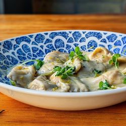 Onesto - Agnolotti (Maine Lobster, House Ricotta, Peppercorn Cream, Lemon Oil)