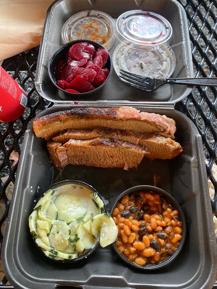 JESSE’S BARBECUE & LOCAL MARKET 189 Photos & 411 Reviews 98 N
