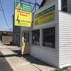 Niagara Somosa Factory