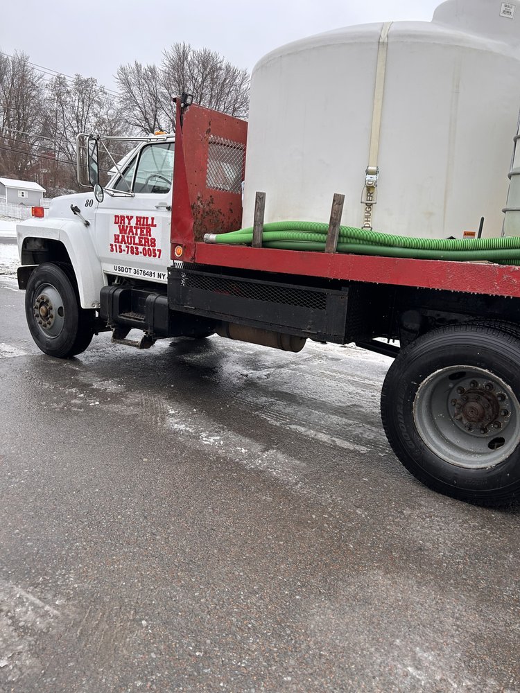 Dry Hill Water Haulers, Dexter Roadtrippers