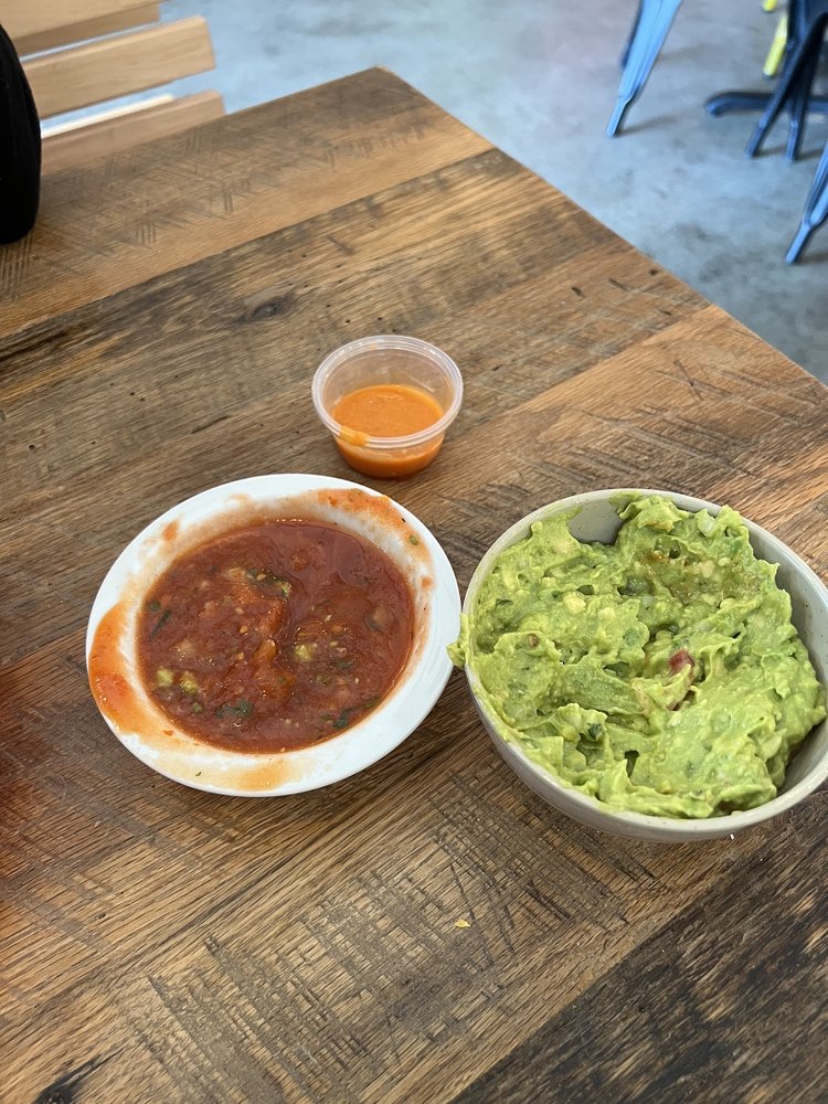 DON TACO TACOS, BEERS, MARGS 2901 Mall Rd, Florence, Alabama