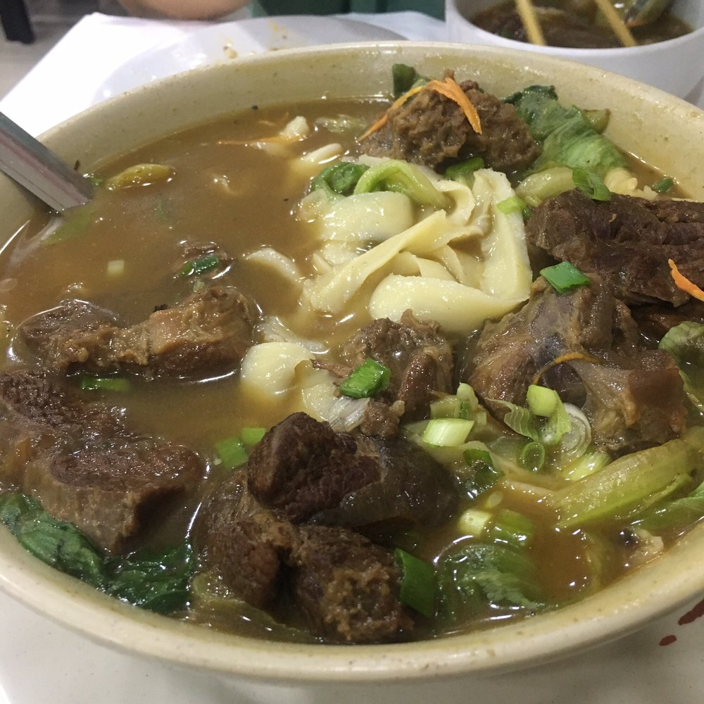 Rong He - Beef noodle soup with knife shaved noodles - Chinese Near Me - São Paulo, SP Rong He - Beef noodle soup with knife shaved noodles - Chinese Near Me - São Paulo, SP