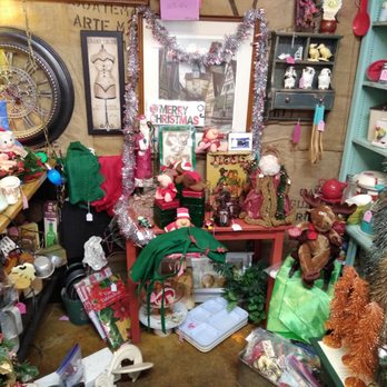 Velvet Bird - Such a fun assortment of goodies to shop! - Antiques Near Me - Midwest City, Oklahoma