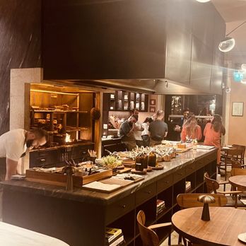 cozinhas das Flores - Cocktail Bars Near Me - Porto, 13